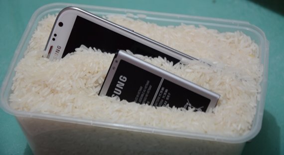 phone in rice method